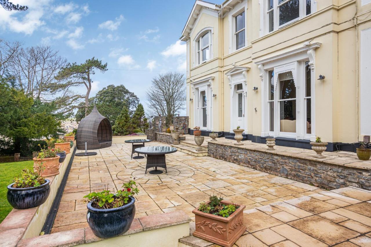 Stunning In Victorian With Garden * Torquay